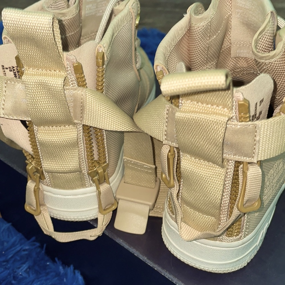 Nike Air Force 1 Women’s size 8